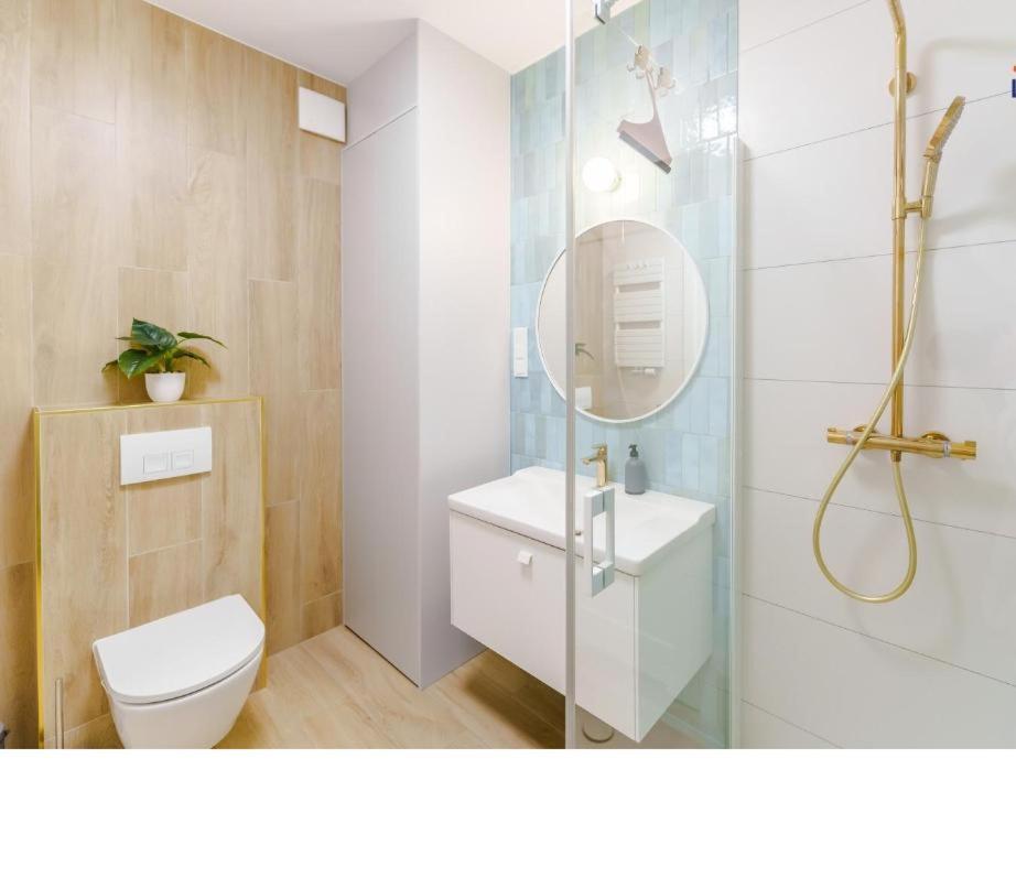 Kolobrzeg Apartamenty Polanki Aqua Z Bezplatnym Basenem, Bawialnia, Parkingiem I Fitness Екстер'єр фото