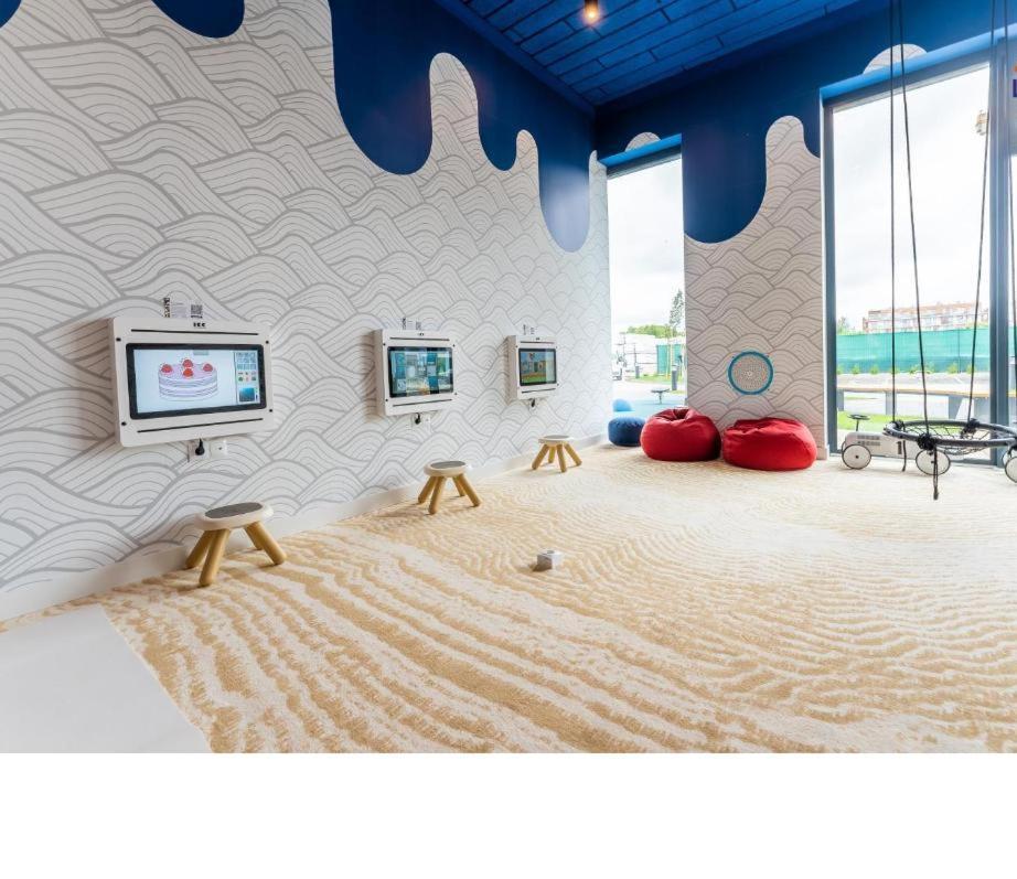Kolobrzeg Apartamenty Polanki Aqua Z Bezplatnym Basenem, Bawialnia, Parkingiem I Fitness Екстер'єр фото